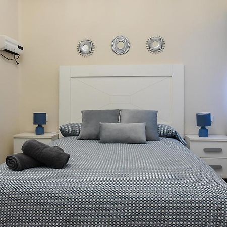 Appartamento La Casa De Pepa Siviglia Esterno foto